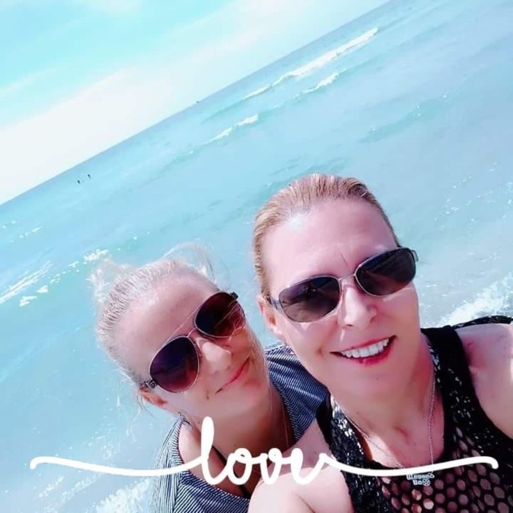 Meet your Posher, Christie